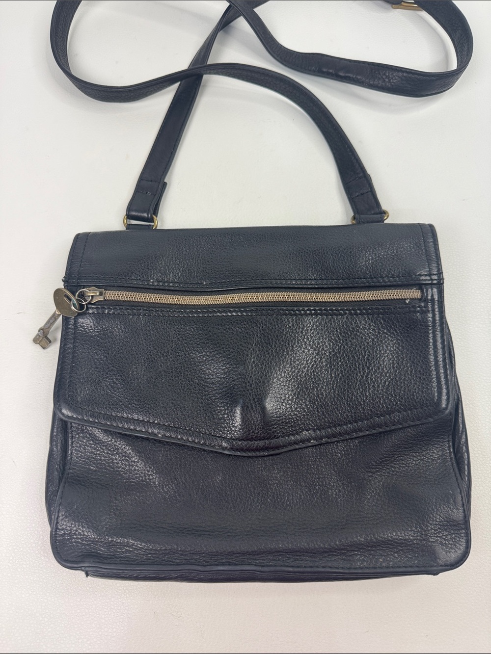 Vintage Fossil Black Leather Shoulder Bag with Front Zip brass key charm